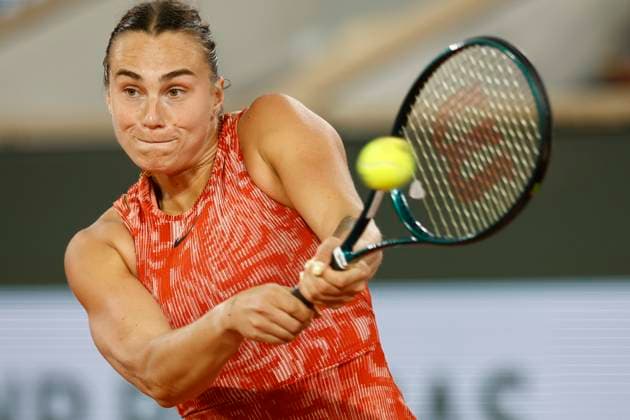 May 28, 2024, Paris, France, France: ARYNA SABALENKA of Belarus in action during the third day of Roland-Garros 2024, French Open 2024, Grand Slam tennis tournament at the Roland-Garros Stadium. SABALENKA won 6-1, 6-2 Paris France - ZUMAb253 20240528_zsp_b253_090 Copyright: xLoicxBaratouxx