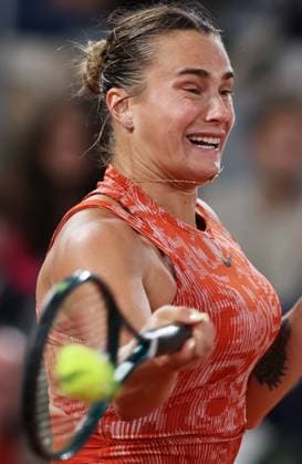 (240529) -- PARIS, May 29, 2024 -- Aryna Sabalenka of Belarus hits a return during the women s singles first round match between Aryna Sabalenka of Belarus and Erika Andreeva of Russia at the French tennis tournament at Roland Garros in Paris, France, on May 28, 2024. ) (SP)FRANCE-PARIS-TENNIS-FRENCH OPEN-WOMEN S SINGLES GaoxJing 