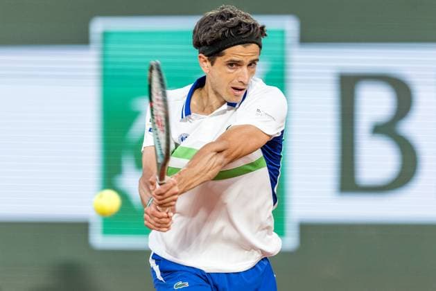 2024 French Open - Day 3 Pierre-Hugues Herbert is playing during Roland Garros 2024 in Paris, France, on May 28, 2024. Paris France  Copyright: xFotoxOlimpikx originalFilename:jastrzebowski-frenchop240528_npJxa.jpg