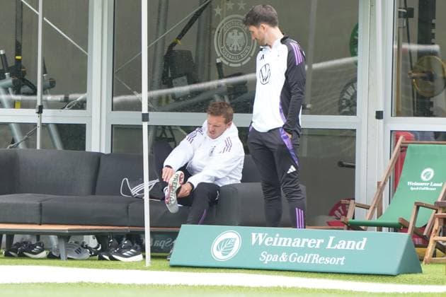 National coach Julian Nagelsmann Germany Germany with new Adidas shoes Blankenhain 29 05 2024 Training camp for the German national team in preparation for the European Championship, Golf Resort Weimarer Land