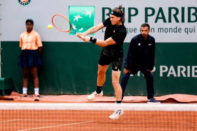 TENNIS - French Open 2024 PARIS,FRANCE,29.MAY.24 - TENNIS - ATP, Tennis Herren World Tour, French Open, Roland Garros, Grand Slam. Image shows Sam Weissborn (AUT).  GEPAxpictures xPatrickxSteiner