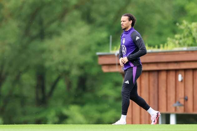 Leroy Sane runs across the training ground, training day 3, training camp of the German national team, Spa and GolfResort Weimarer Land, 29 05 2024, Blankenhain, Germany