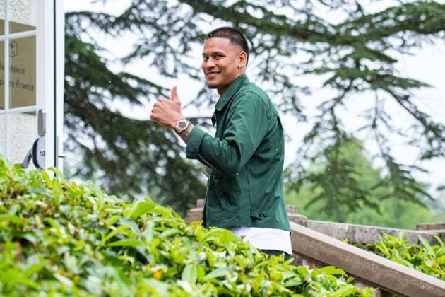 Alphonse Areola FOOTBALL : Arrivee des joueurs de lÂ’Equipe de France - Clairefontaine - 29 05 2024 BaptisteAutissier Panoramic 
