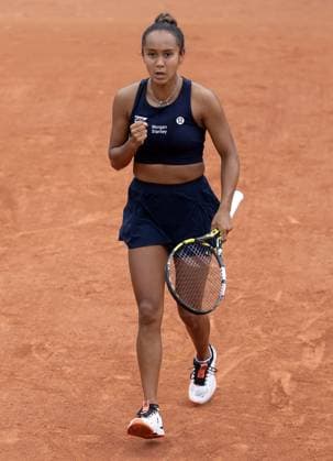 Leylah Fernandez of Canada celebrates French Open Tennis, Day 4, Tennis, Roland Garros, Paris, France - 29 May 2024  Copyright: xEllaxLing Shutterstockx 14513225n