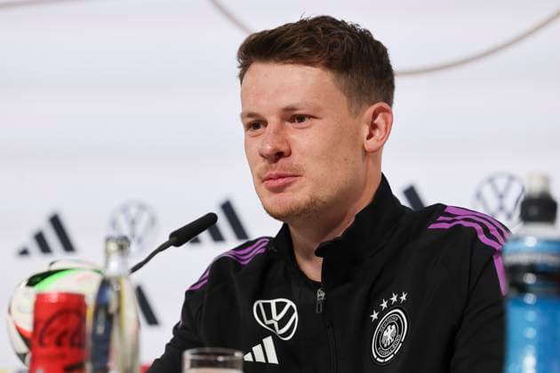 Goalkeeper Alexander Nuebel answers questions from journalists, press conference day 3, training camp of the German national team, castle, 29 05 2024, Blankenhain, Germany