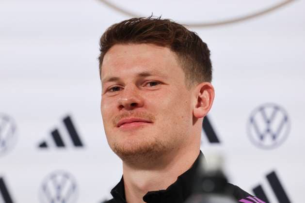 Goalkeeper Alexander Nuebel answers questions from journalists, press conference day 3, training camp of the German national team, castle, 29 05 2024, Blankenhain, Germany