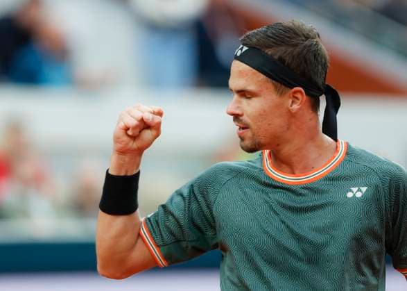 Daniel Altmaier makes a fist and cheers, cheers, joy, emotion Tennis French Open 2024 Roland Garros Paris France 29 May 2024 Copyright: xJuergenxHasenkopfx