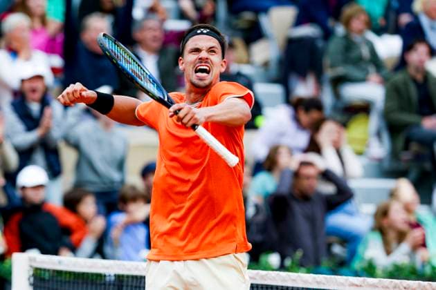 Sport Bilder des Tages TENNIS - French Open 2024 PARIS,FRANCE,29.MAY.24 - TENNIS - ATP, Tennis Herren World Tour, French Open, Roland Garros, Grand Slam. Image shows the rejoicing of Daniel Altmaier (GER).  GEPAxpictures xPatrickxSteiner