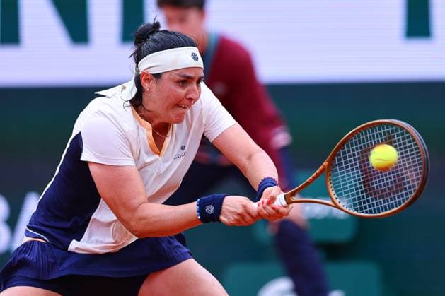 2024.05.29 Paryz Tenis French Open Roland Garros 2024 Camila Osorio - Ons Jabeur N Z Ons Jabeur Foto Pawel Andrachiewicz PressFocus 2024.05.29 Paris Tennis French Open Roland Garros 2024 Camila Osorio - Ons Jabeur Ons Jabeur Photo Pawel Andrachiewicz PressFocus NEWSPIX.PL --- Newspix.pl POLAND OUT!  20240529_PF_PA208