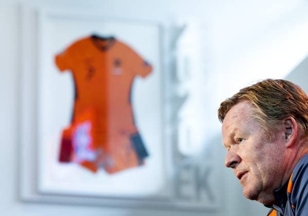 ZEIST - National coach Ronald Koeman during a press conference, PK, Pressekonferenz of the Dutch national team, Nationalteam on the KNVB Campus on May 29, 2024 in Zeist, the Netherlands. The Dutch national team is preparing for the European Football Championship in Germany. ANP KOEN VAN WEEL UEFA EURO, EM, Europameisterschaft,Fussball 2024 Germany 2024 xVIxANPxSportx xxANPxIVx 499876512 originalFilename: 499876512.jpg
