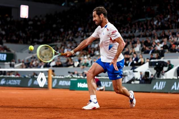 TENNIS - French Open 2024 PARIS,FRANCE,28.MAY.24 - TENNIS - WTA, Tennis Damen Tour, French Open, Roland Garros, Grand Slam. Image shows Richard Gasquet (FRA).  GEPAxpictures xPatrickxSteiner