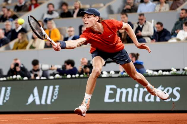 TENNIS - French Open 2024 PARIS,FRANCE,28.MAY.24 - TENNIS - WTA, Tennis Damen Tour, French Open, Roland Garros, Grand Slam. Image shows Jannik Sinner (ITA).  GEPAxpictures xPatrickxSteiner