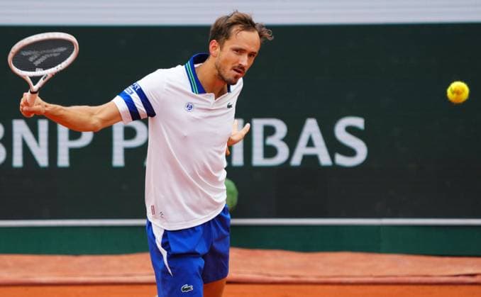 Daniil Medvedev in second round action French Open Tennis, Day 5, Tennis, Roland Garros, Paris, France - 30 May 2024  Copyright: xJavierxGarcia Shutterstockx 14513421g