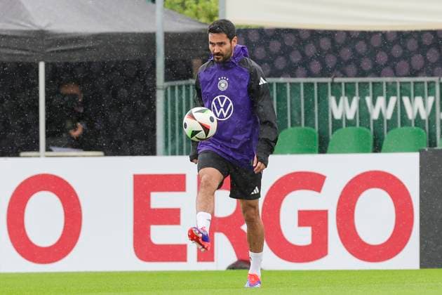 Ilkay Guendogan controls the ball, training day 4, training camp of the German national team, Spa and GolfResort Weimarer Land, 30 05 2024, Blankenhain, Germany