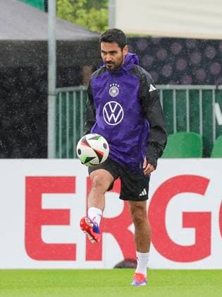 Ilkay Guendogan controls the ball, training day 4, training camp of the German national team, Spa and GolfResort Weimarer Land, 30 05 2024, Blankenhain, Germany