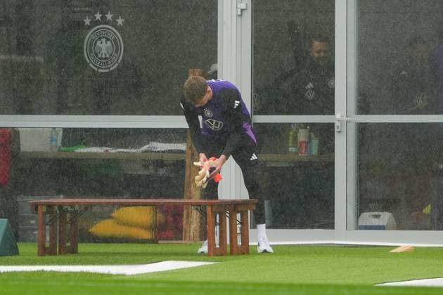 Goalkeeper Goalie Alexander Nübel Germany Germany Blankenhain 30 05 2024 Training camp for the German national team in preparation for the European Championship, Golf Resort Weimarer Land