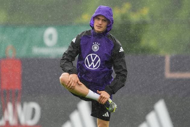 Florian Wirtz Germany Germany in the rain Blankenhain 30 05 2024 Training camp for the German national team in preparation for the European Championship, Golf Resort Weimarer Land