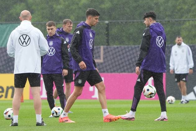 Kai Havertz Germany Germany , Aleksandar Pavlovic Germany Germany Blankenhain 30 05 2024 Training camp for the German national team in preparation for the European Championship, Golf Resort Weimarer Land