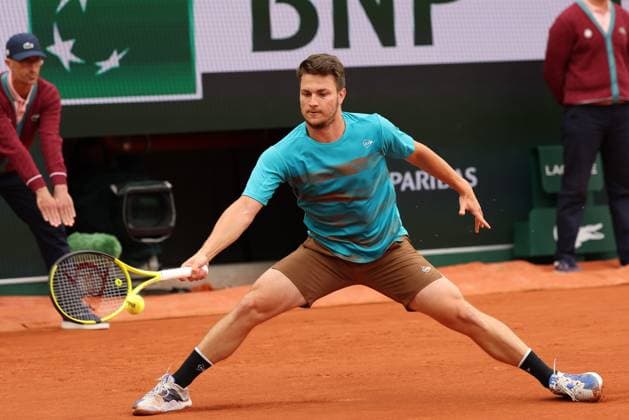 ROLAND GARROS 2024 Thierry Larret Maxppp. Tennis. Roland Garros 2024. Internationaux de France de tennis. Stade Roland Garros, Paris (75). Le 30 mai 2024. Court Suzanne Langlen : Mioni KECMANOVIC (SRB) vs Daniil MEDVEDEV (RUS) PARIS (75) STADE ROLAND GARROS PARIS ILE DE FRANCE FRANCE  Copyright: xThierryxLarret MAXPPPxThierryxLarretx TL_20240530_0008 0492603112st