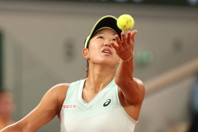 ROLAND GARROS 2024 Thierry Larret Maxppp. Tennis. Roland Garros 2024. Internationaux de France de tennis. Stade Roland Garros, Paris (75). Le 30 mai 2024. Court Philippe Chatrier : Moyuka UCHIJIMA (JPN) vs Aryna SABALENKA (RUS) PARIS (75) STADE ROLAND GARROS PARIS ILE DE FRANCE FRANCE  Copyright: xThierryxLarret MAXPPPxThierryxLarretx TL_20240530_0137 0492629288st