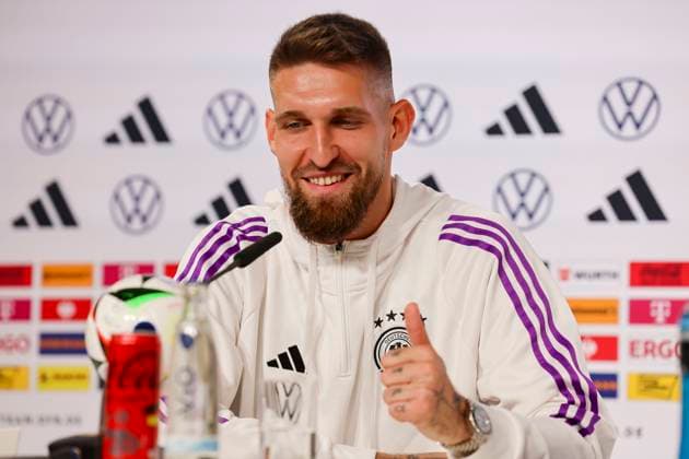 Robert Andrich gestures, press conference day 4, training camp of the German national team, castle, 30 05 2024, Blankenhain, Germany
