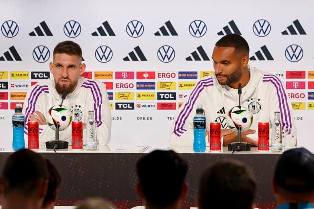 Robert Andrich and Jonathan Tah answer questions from journalists at the press conference, press conference day 4, training camp of the German national team, Schloss, 30 05 2024, Blankenhain, Germany
