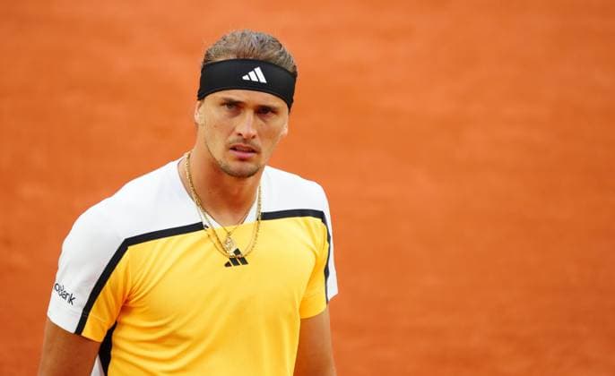 Alexander Zverev in second round action French Open Tennis, Day 5, Tennis, Roland Garros, Paris, France - 30 May 2024  Copyright: xJavierxGarcia Shutterstockx 14513421x