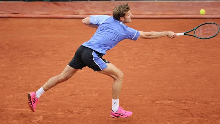 Belgian David Goffin pictured in action during a tennis match against German Zverev, in the second round of the men s singles, at the Roland Garros French Open tennis tournament, in Paris, France, Thursday 30 May 2024. This year s tournament takes place from 26 May to 09 June. BENOITxDOPPAGNE  x93622107x