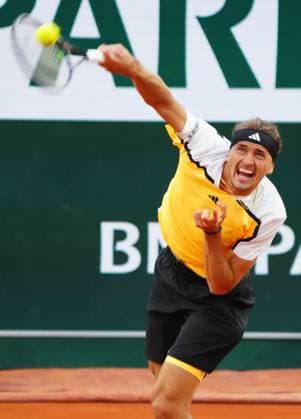 Alexander Zverev in second round action French Open Tennis, Day 5, Tennis, Roland Garros, Paris, France - 30 May 2024  Copyright: xJavierxGarcia Shutterstockx 14513421y