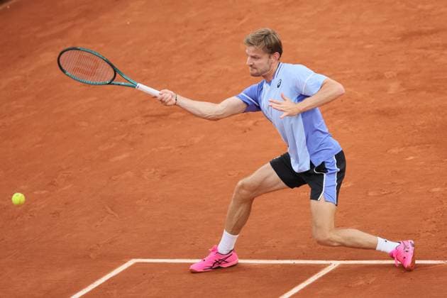 Sport Bilder des Tages Belgian David Goffin pictured in action during a tennis match against German Zverev, in the second round of the men s singles, at the Roland Garros French Open tennis tournament, in Paris, France, . This year s tournament takes place from 26 May to 09 June. BENOITxDOPPAGNE  x93623952x