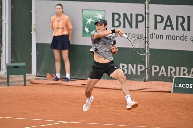 Tennis : Roland Garros 2024 - S SoonWoo Kwon - Coree du sud Tennis : Roland Garros 2024 - France - 30 05 2024 ChrysleneCaillaud Panoramic 
