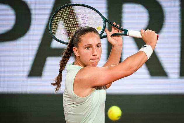 May 30, 2024, Paris, France, France: Diane PARRY of France during the fifth day of Roland-Garros 2024, French Open 2024, Grand Slam tennis tournament at the Roland-Garros Stadium on May 30, 2024 in Paris, France. Paris France - ZUMAm308 20240530_zsp_m308_003 Copyright: xMatthieuxMirvillex