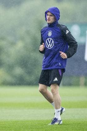 DFB Training Camp Training 30 05 2024 Florian Wirtz Germany in Warm Up DFB Training Camp Training Blankenhain, Golf Spa Resort Weimarer Land on 30 05 2024 Copyright: xBEAUTIFULxSPORTS Wunderlx