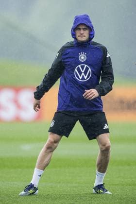 DFB Training Camp Training 30 05 2024 Florian Wirtz Germany in Warm Up DFB Training Camp Training Blankenhain, Golf Spa Resort Weimarer Land on 30 05 2024 Copyright: xBEAUTIFULxSPORTS Wunderlx