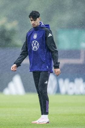 DFB Training Camp Training 30 05 2024 Aleksandar Pavlovic Germany in Warm Up DFB Training Camp Training Blankenhain, Golf Spa Resort Weimarer Land on 30 05 2024 Copyright: xBEAUTIFULxSPORTS Wunderlx