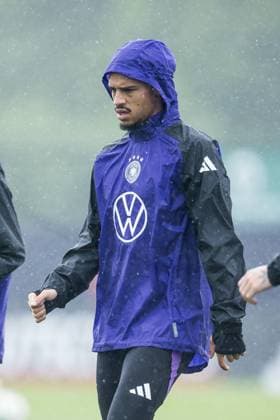 DFB Training Camp Training 30 05 2024 Leroy Sane Germany in Warm Up DFB Training Camp Training Blankenhain, Golf Spa Resort Weimarer Land on 30 05 2024 Copyright: xBEAUTIFULxSPORTS Wunderlx
