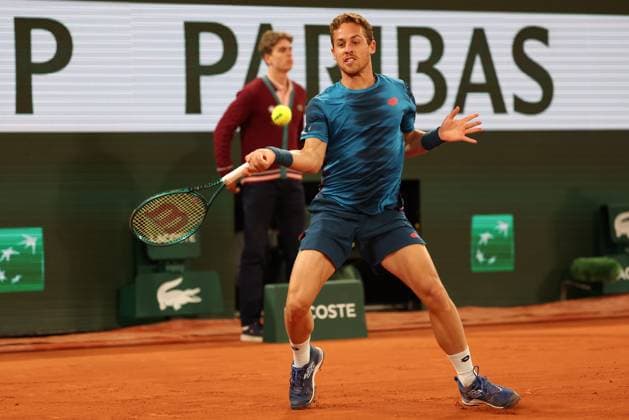 ROLAND GARROS 2024 Thierry Larret Maxppp. Tennis. Roland Garros 2024. Internationaux de France de tennis. Stade Roland Garros, Paris (75). Le 30 mai 2024. Court Philippe Chatrier : Novak DJKOVIC (SRB) vs Roberto CARBALLES BAENA (ESP) PARIS (75) STADE ROLAND GARROS PARIS ILE DE FRANCE FRANCE  Copyright: xThierryxLarret MAXPPPxThierryxLarretx TL_20240530_0804 TLx20240530x0804