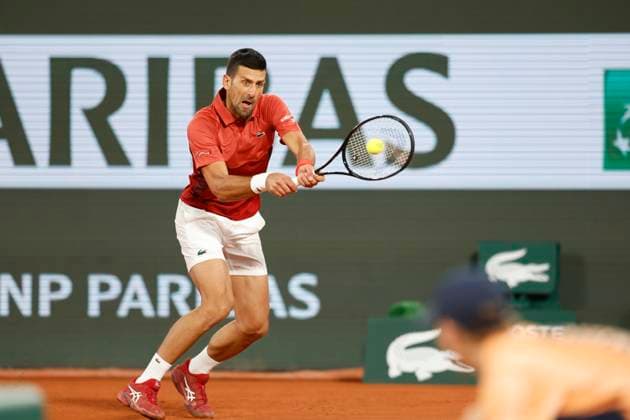 May 30, 2024, Paris, Paris, France: Novak Djokovic (SRB) in action during the tennis Grand Slam of Roland Garros 2024, day 4, match between Novak Djokovic (SRB) and Roberto Carballes Baena (ESP) at Roland Garros Stadium - on 30 2024.Paris - France Paris France - ZUMAb253 20240530_zsp_b253_066 Copyright: xLoicxBaratouxx