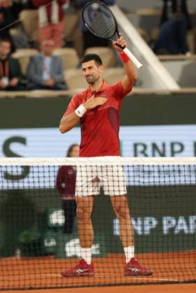 ROLAND GARROS 2024 Thierry Larret Maxppp. Tennis. Roland Garros 2024. Internationaux de France de tennis. Stade Roland Garros, Paris (75). Le 30 mai 2024. Court Philippe Chatrier : Novak DJKOVIC (SRB) vs Roberto CARBALLES BAENA (ESP) PARIS (75) STADE ROLAND GARROS PARIS ILE DE FRANCE FRANCE  Copyright: xThierryxLarret MAXPPPxThierryxLarretx TL_20240530_0958 0492677289st