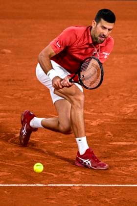PARIS, FRANCE - MAY 30: Novak Djokovic of Serbia plays backhand against Roberto Carballes Baena of Spain during at Roland Garros on May 30, 2024 in Paris, France. (Photo by Richard Callis SPP) (Richard Callis SPP) Copyright: xRichardxCallisx xSPPx spp-en-RiCaSp-RCA_RCallis_RolandGarrosD5-1023