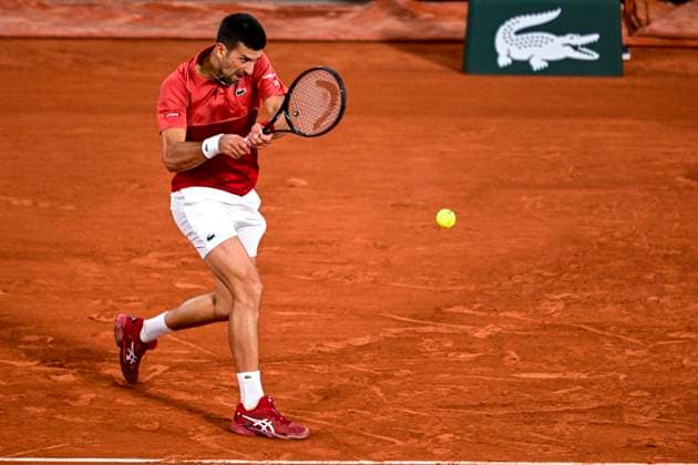 PARIS, FRANCE - MAY 30: Novak Djokovic of Serbia plays backhand against Roberto Carballes Baena of Spain during at Roland Garros on May 30, 2024 in Paris, France. (Photo by Richard Callis SPP) (Richard Callis SPP) Copyright: xRichardxCallisx xSPPx spp-en-RiCaSp-RCA_RCallis_RolandGarrosD5-1012