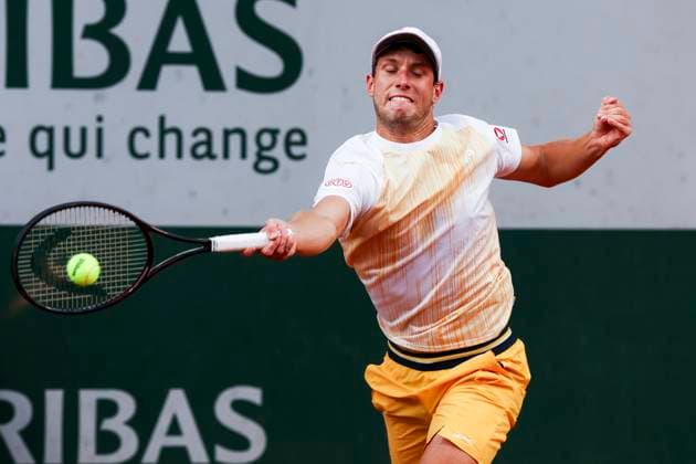 TENNIS - French Open 2024 PARIS,FRANCE,30.MAY.24 - TENNIS - ATP, Tennis Herren World Tour, French Open, Roland Garros, Grand Slam. Image shows Filip Misolic (AUT).  GEPAxpictures xPatrickxSteiner