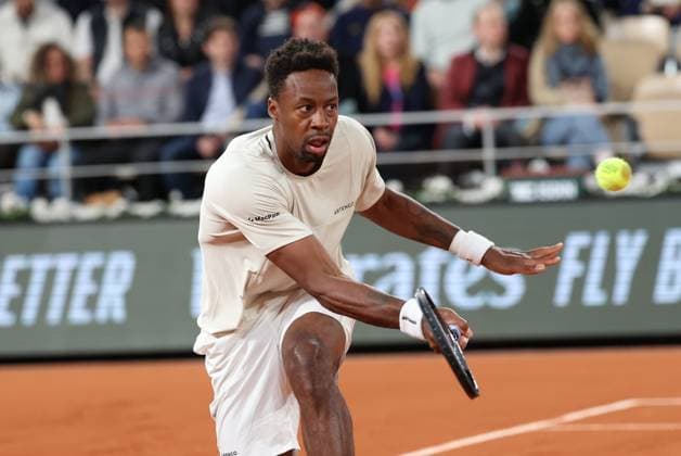 ROLAND GARROS 2024 Thierry Larret Maxppp. Tennis. Roland Garros 2024. Internationaux de France de tennis. Stade Roland Garros, Paris (75). Le 30 mai 2024. Court Philippe Chatrier : Gael MONFILS vs Lorenzo MUSETTI (ITA) PARIS (75) STADE ROLAND GARROS PARIS ILE DE FRANCE FRANCE  Copyright: xThierryxLarret MAXPPPxThierryxLarretx TL_20240530_5007 0492686811st