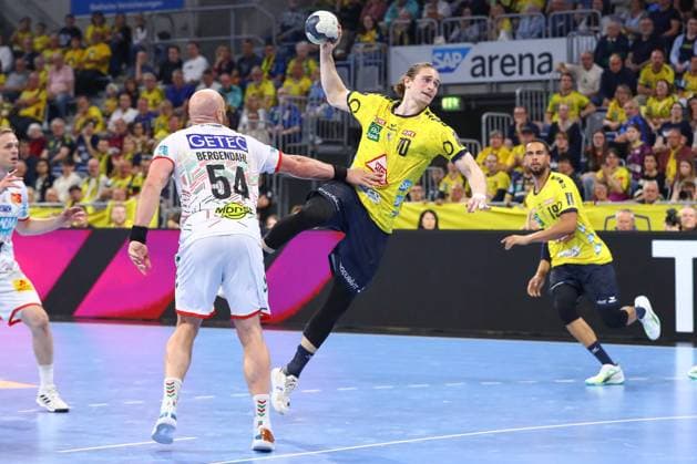 30 05 2024, xtgx, Handball, Liqui Moly HBL, Rhein Neckar Loewen SC Magdeburg emspor v l Juri Knorr Mannheim, 10 wirft Tor, Torschuetze, erzielt Tor, Treffer, scores the goal Mannheim