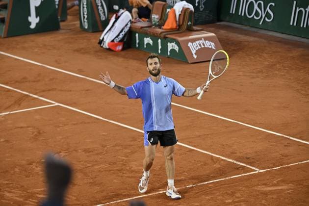 Tennis : Roland Garros 2024 - France - Corentin Moutet - France Tennis : Roland Garros 2024 - France - 30 06 2024 ChrysleneCaillaud Panoramic 