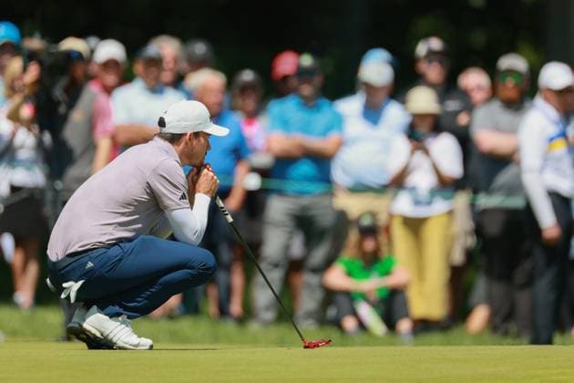 RBC Canadian Open Nick Taylor of Abbotsford, British Columbia lines up his putt on the 7th green during the first round of the RBC Canadian Open at Hamilton Golf & Country Club in Ancaster, Ontario, Canada, on Thursday, May 30, 2024. Ancaster Ontario United States  Copyright: xAmyxLemusx originalFilename:lemus-rbccanad240530_np8f4.jpg