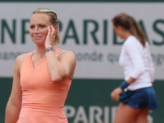 Belgian Kimberley Zimmermann pictured during a tennis match between Japanese pair Hozumi Ninomiya and Italian - Belgian pair Bronzetti Zimmermann, in the first round of the women s doubles, at the Roland Garros French Open tennis tournament, in Paris, France, Friday 31 May 2024. This year s tournament takes place from 26 May to 09 June. BENOITxDOPPAGNE  x93688711x