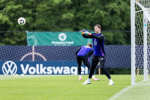 DFB Training Camp Training 31 05 2024 Manuel Neuer Germany holds a shot on goal DFB Training Camp Training Blankenhain, Golf Spa Resort Weimarer Land on 31 05 2024 Copyright: xBEAUTIFULxSPORTS Wunderlx