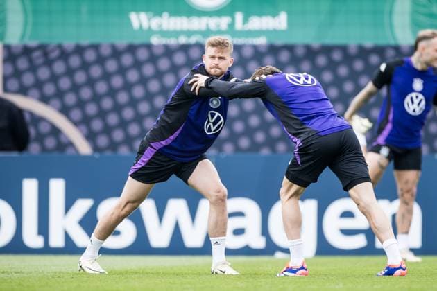 DFB Training Camp Training 31 05 2024 Maximilian Mittelstädt Germany stretches DFB Training Camp Training Blankenhain, Golf Spa Resort Weimarer Land on 31 05 2024 Copyright: xBEAUTIFULxSPORTS Wunderlx