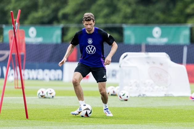 DFB training camp training 31 05 2024 Thomas Müller Germany on the ball DFB training camp training Blankenhain, Golf Spa Resort Weimarer Land on 31 05 2024 Copyright: xBEAUTIFULxSPORTS Wunderlx